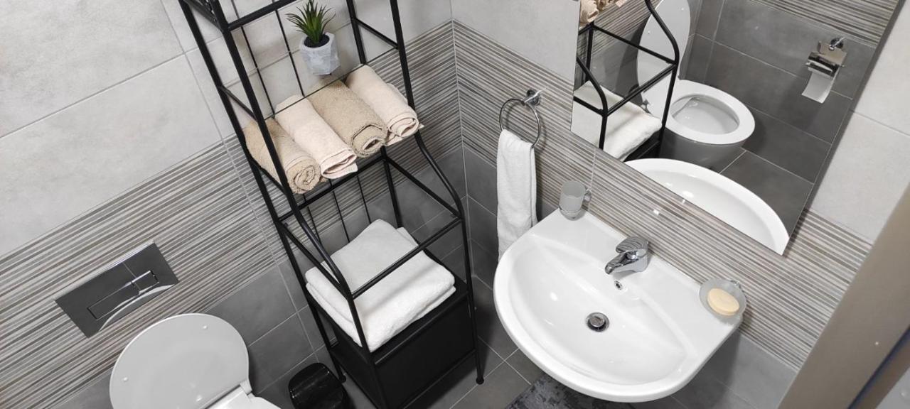 South Side Apartment Подгорица Экстерьер фото